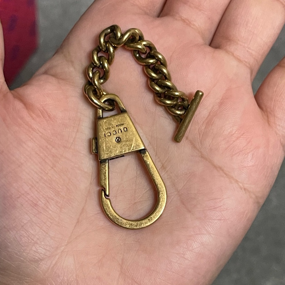 Authentic Gucci key holder chain - Picture 3 of 5